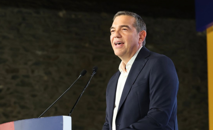 Τσίπρας: Κατώτατος μισθός στα 1000 ευρώ, νέα βιομηχανική πολιτική και Εθνικό Ταμείο Σύγκλισης (Video)