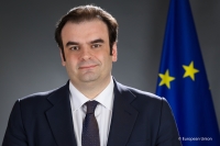 Πιερρακάκης: Η Ελλάδα άλλαξε υπόδειγμα – Στρατηγικός εταίρος το Ηνωμένο Βασίλειο σε επενδύσεις, τουρισμό και τεχνολογία