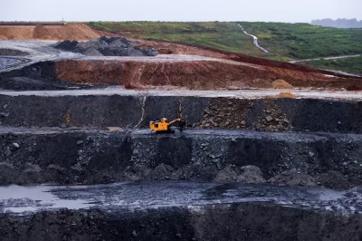 IEA: Σε ιστορικό υψηλό η παγκόσμια ζήτηση άνθρακα το 2026 λόγω του πολέμου - Αναμένεται να αυξηθεί κατά 1,2%
