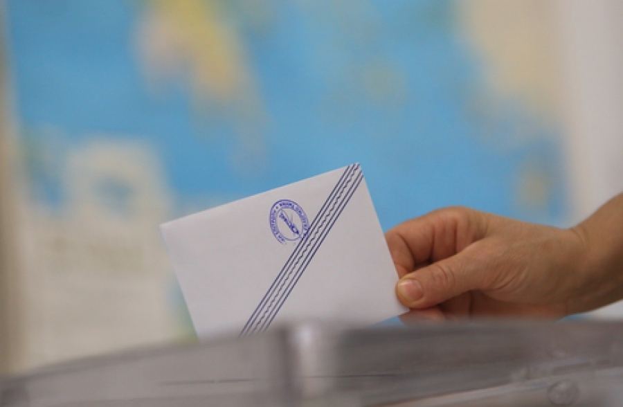 Opinion Poll: Η ΝΔ στο 31%, ψαλλιδίζεται η διαφορα ΕΛΑΣ (15,9%) - ΠΑΣΟΚ (12,1%) - Τα νούμερα για Σαμαρά
