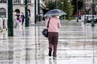 Επιμένει η κακοκαιρία στην Αττική και Εύβοια - Που ήχησε το 112