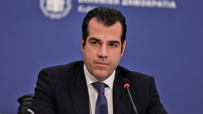 Πλεύρης στο Politico: Σχεδιάζεται ο πρώτος κόμβος επιστροφών μεταναστών εκτός ΕΕ από το 2027