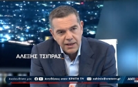 O Τσίπρας προσπαθεί να μαζέψει την άκομψη επίθεση του Καρτερού στον Ανδρουλάκη