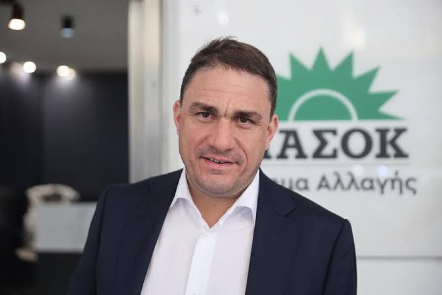Τσουκαλάς κατά Μαρινάκη: «Η κυβέρνηση Μητσοτάκη υπηρετεί τα funds και τη φτηνή απασχόληση - Η αντίστροφη μέτρηση έχει αρχίσει»