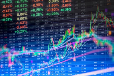 Πτωτικά οι αγορές, στο -0,1% το ΧΑ, άνοδος σε brent, πτώση σε χρυσό