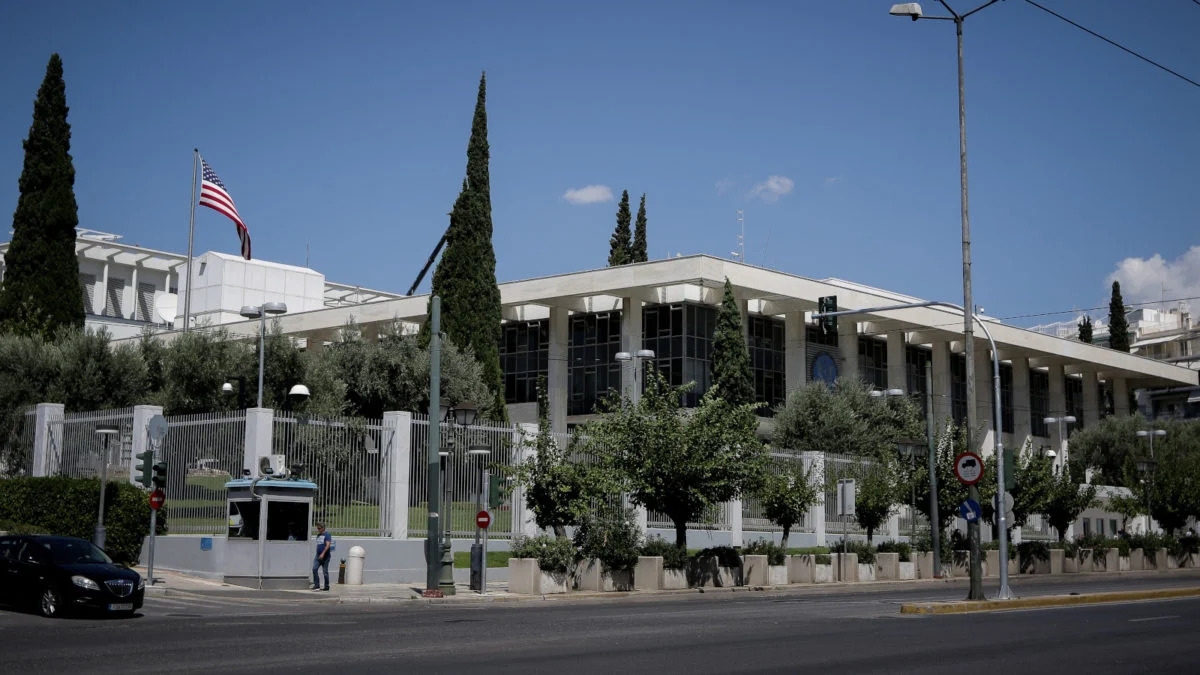 Τα πρόσωπα που εξετάζονται για τη διαδοχή της Guilfoyle και οι πολιτικές προεκτάσεις