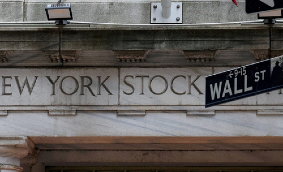 Απώλειες στη Wall - Πτώση 0,22% για τον S&P και τον Nasdaq, 0,46% κάτω ο energy sector