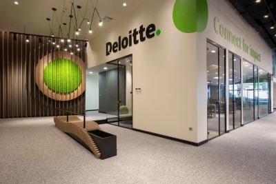 Deloitte Government Trends 2026: Η Τεχνητή Νοημοσύνη επαναπροσδιορίζει το μέλλον της δημόσιας διοίκησης