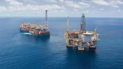 Η πετρελαϊκή άνθηση της Exxon απειλεί τα σχέδια της Γουιάνας για εξαγωγές LNG (Oil Price)