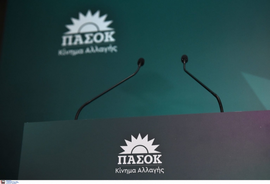 Κουκλουμπέρης: Η «πράσινη» ατζέντα φέρνει «γαλάζιες» οπισθοχωρήσεις - Γιατί νιώθουν δικαιωμένοι στο ΠΑΣΟΚ