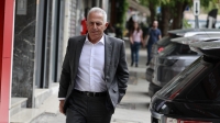 ΠΑΣΟΚ: H νέα ενίσχυση με τη «μεταγραφή» Αποστολάκη – Οι επόμενες κινήσεις και η μάχη των 120 δόσεων