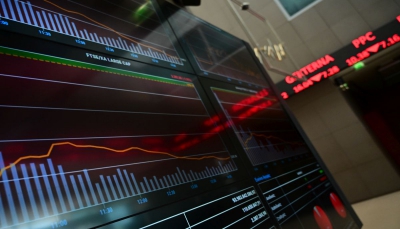 ΧΑ: Συναγερμός (-0,40%) ενόψει του αυριανού deadline της αναβάθμισης - ΜΟΗ 69,95 (+1,52%), ΑΔΜΗΕ 4,31(+1,06%), Μetlen (+ 0,66%) 45,82 ευρώ